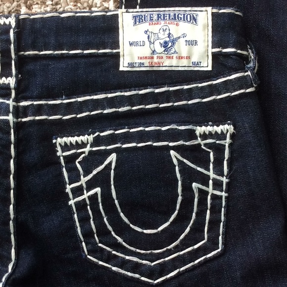 💥 TrueReligion Dark Washed Jeans 💥 - Picture 4 of 7